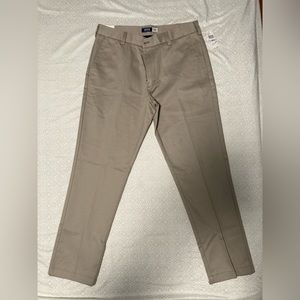 Men’s Izod Chinos 32x30
